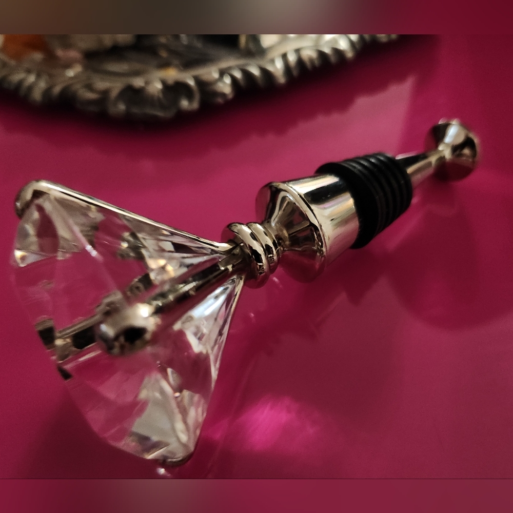 Z Gallerie large crystal style wine stopper